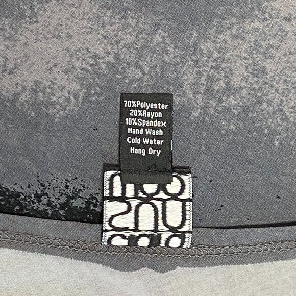 Clara Sun Woo Ombre ¾ Dolman Sleeve Boat Neck Asymmetrical Top Pink Grey Black M - Picture 11 of 11